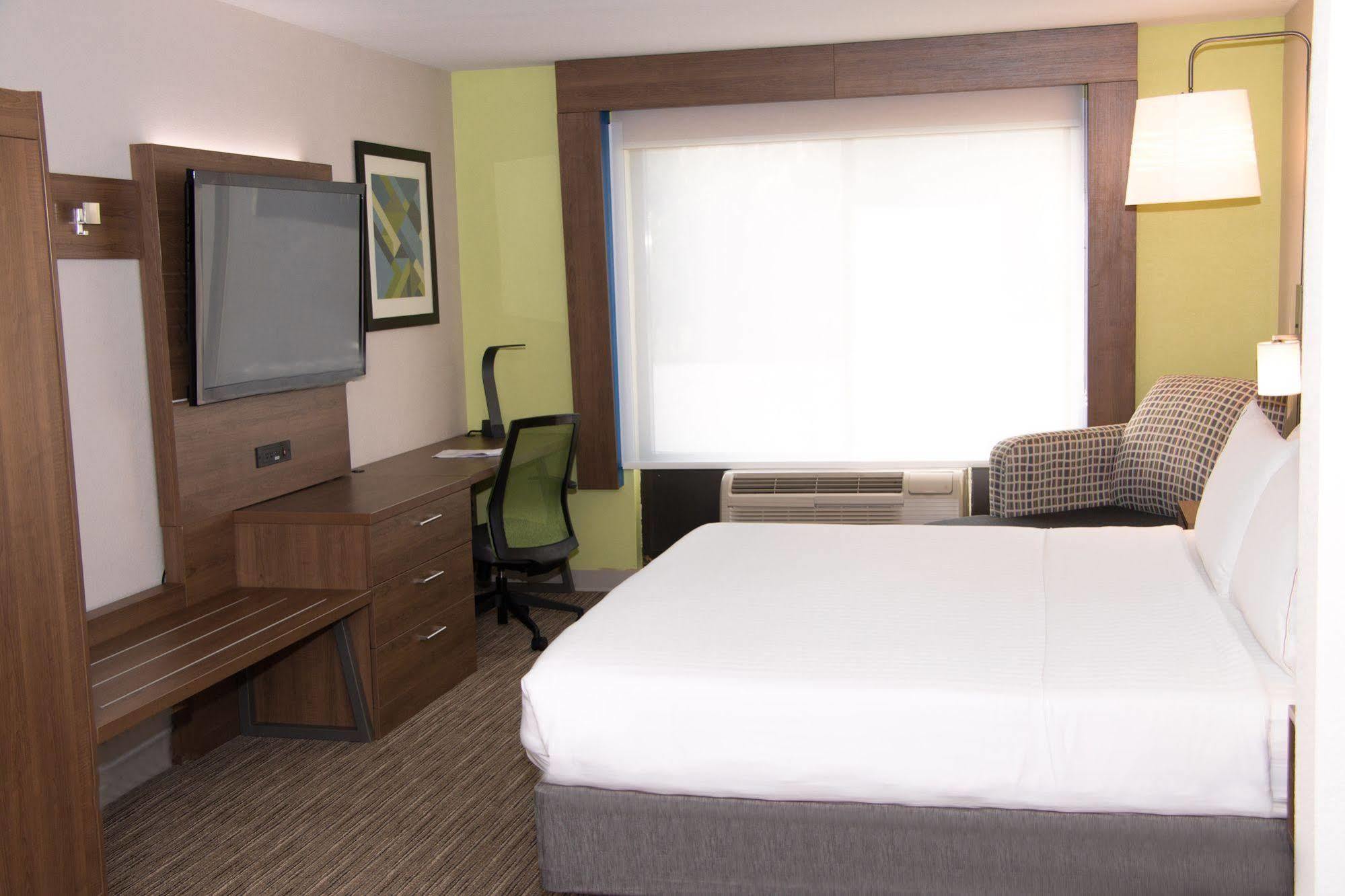 Holiday Inn Express North Tyler Dış mekan fotoğraf