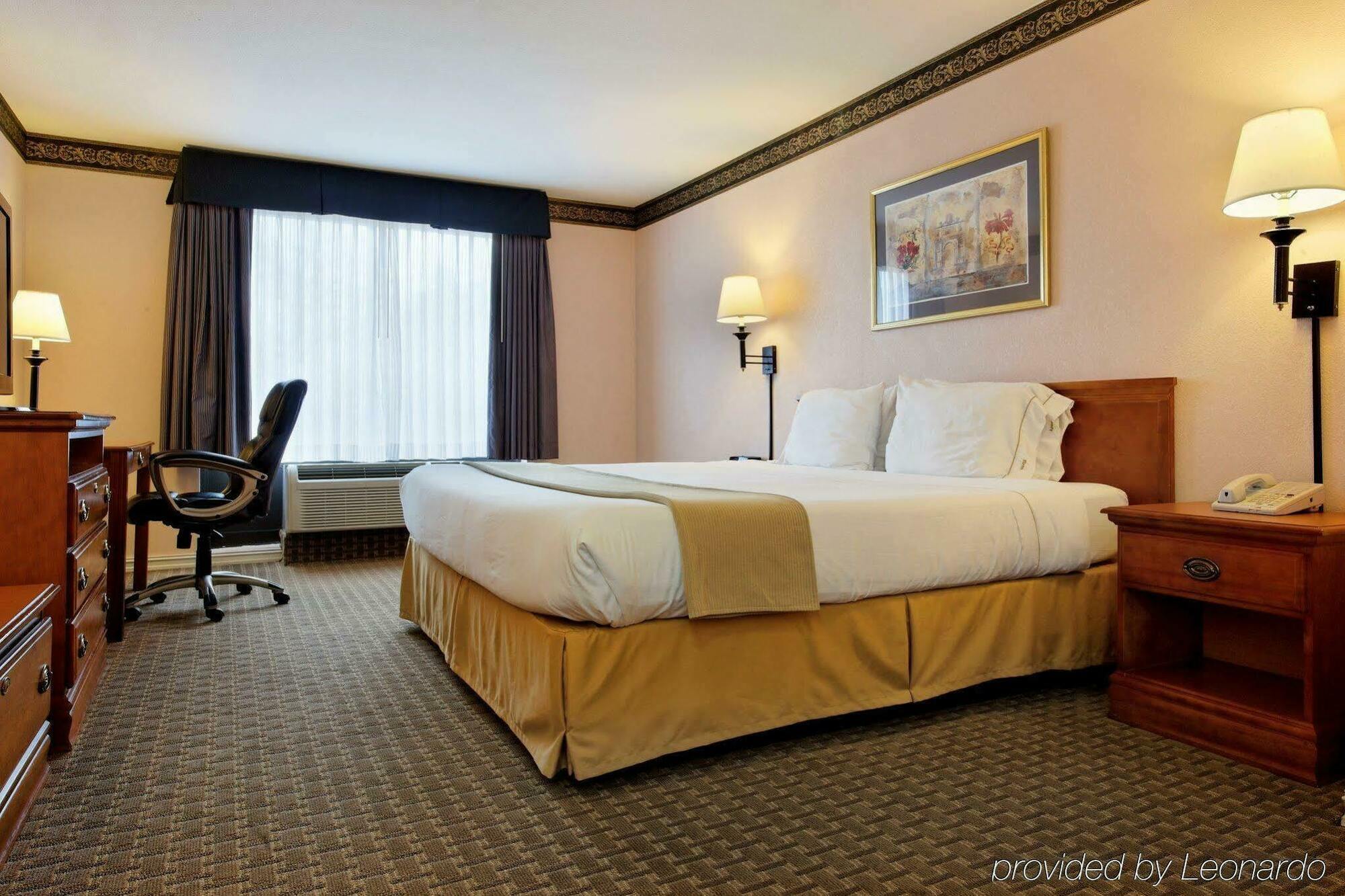 Holiday Inn Express North Tyler Dış mekan fotoğraf
