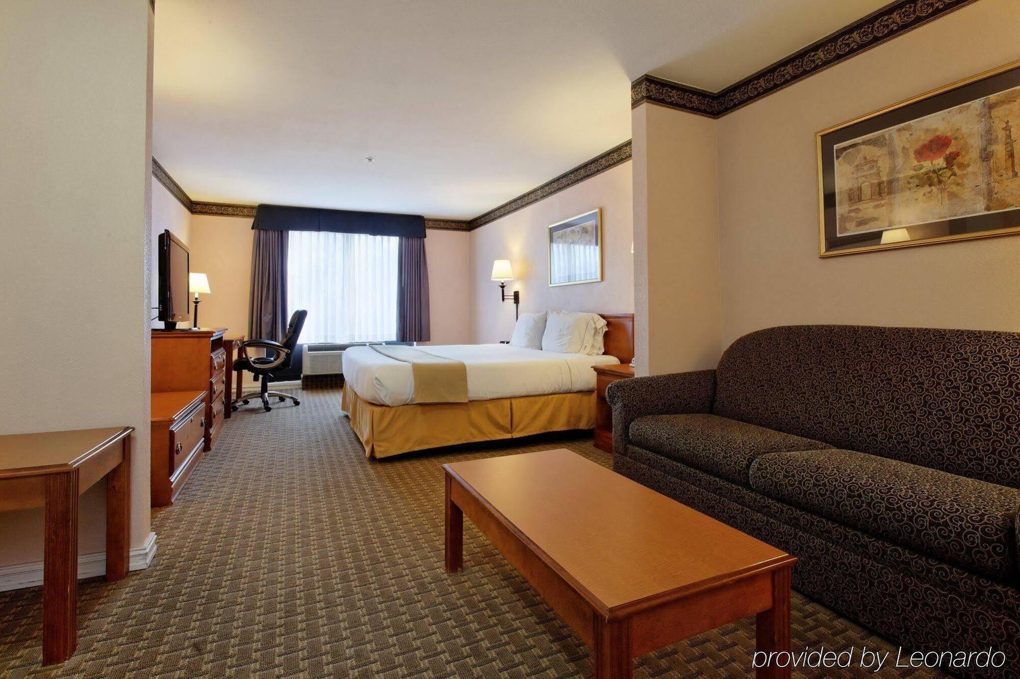 Holiday Inn Express North Tyler Dış mekan fotoğraf