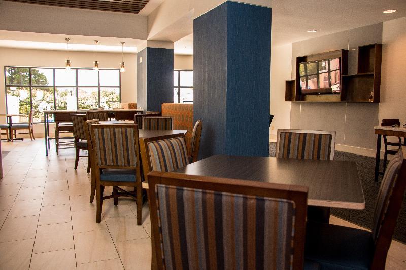 Holiday Inn Express North Tyler Dış mekan fotoğraf